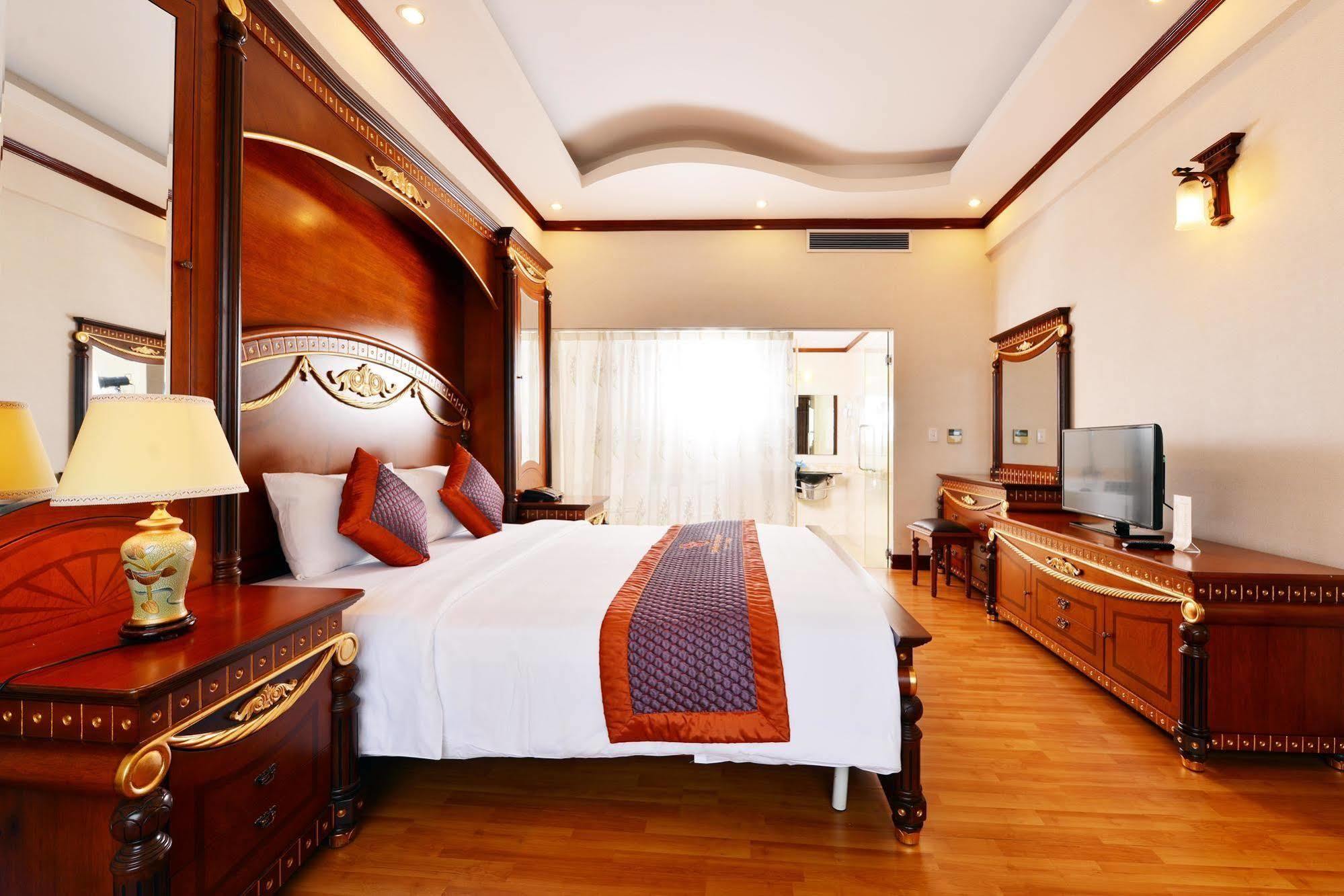 Grand Ha Long Hotel Exterior foto
